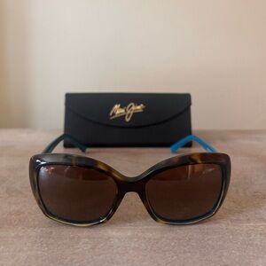 Maui Jim Orchid Women's sunglasses in tortoise with peacock blue interior.